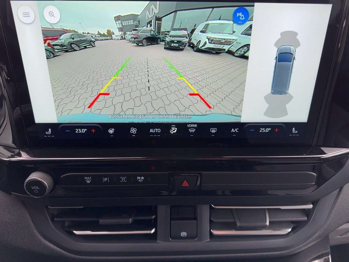 Fahrzeugbild eines Ford Tourneo Custom