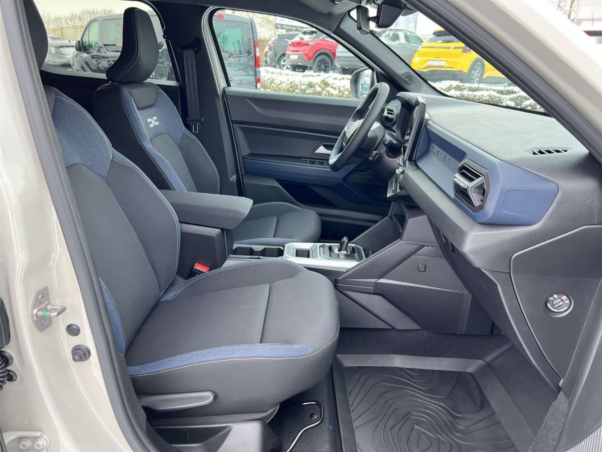 Fahrzeugbild eines Dacia Duster
