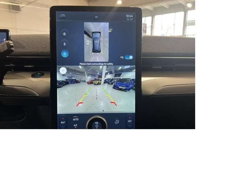 Fahrzeugbild eines Ford Mustang Mach-E