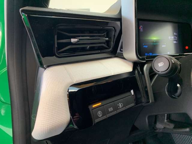 Fahrzeugbild eines Renault 5 E-TECH