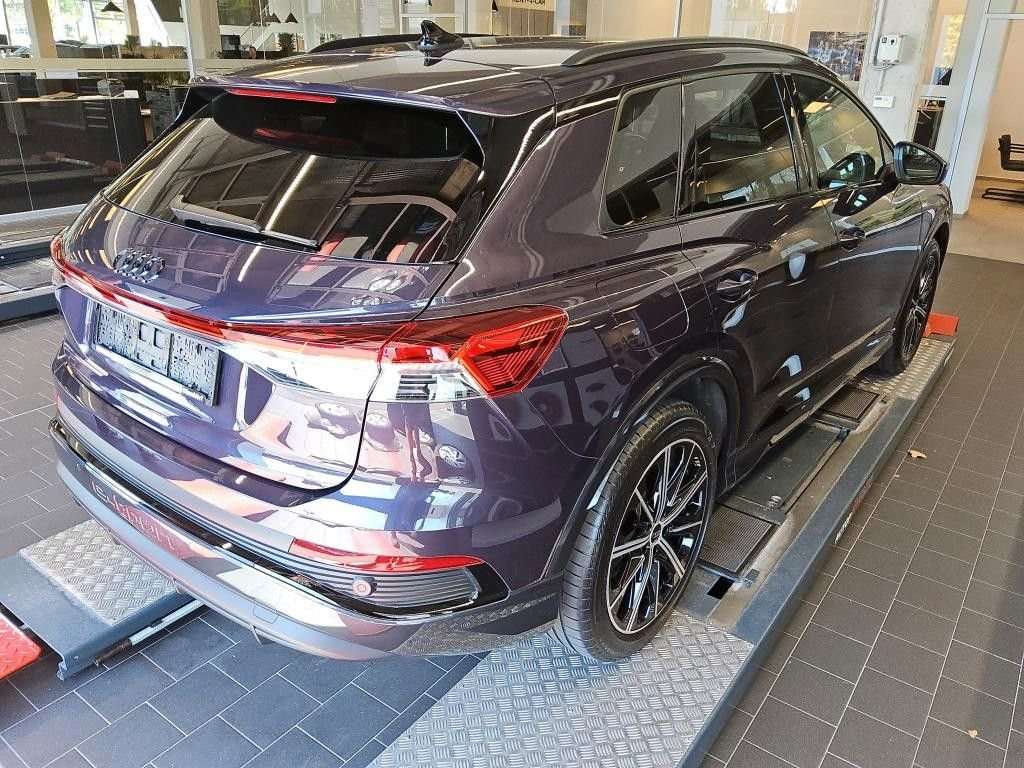 Fahrzeugbild eines Audi Q4 e-tron