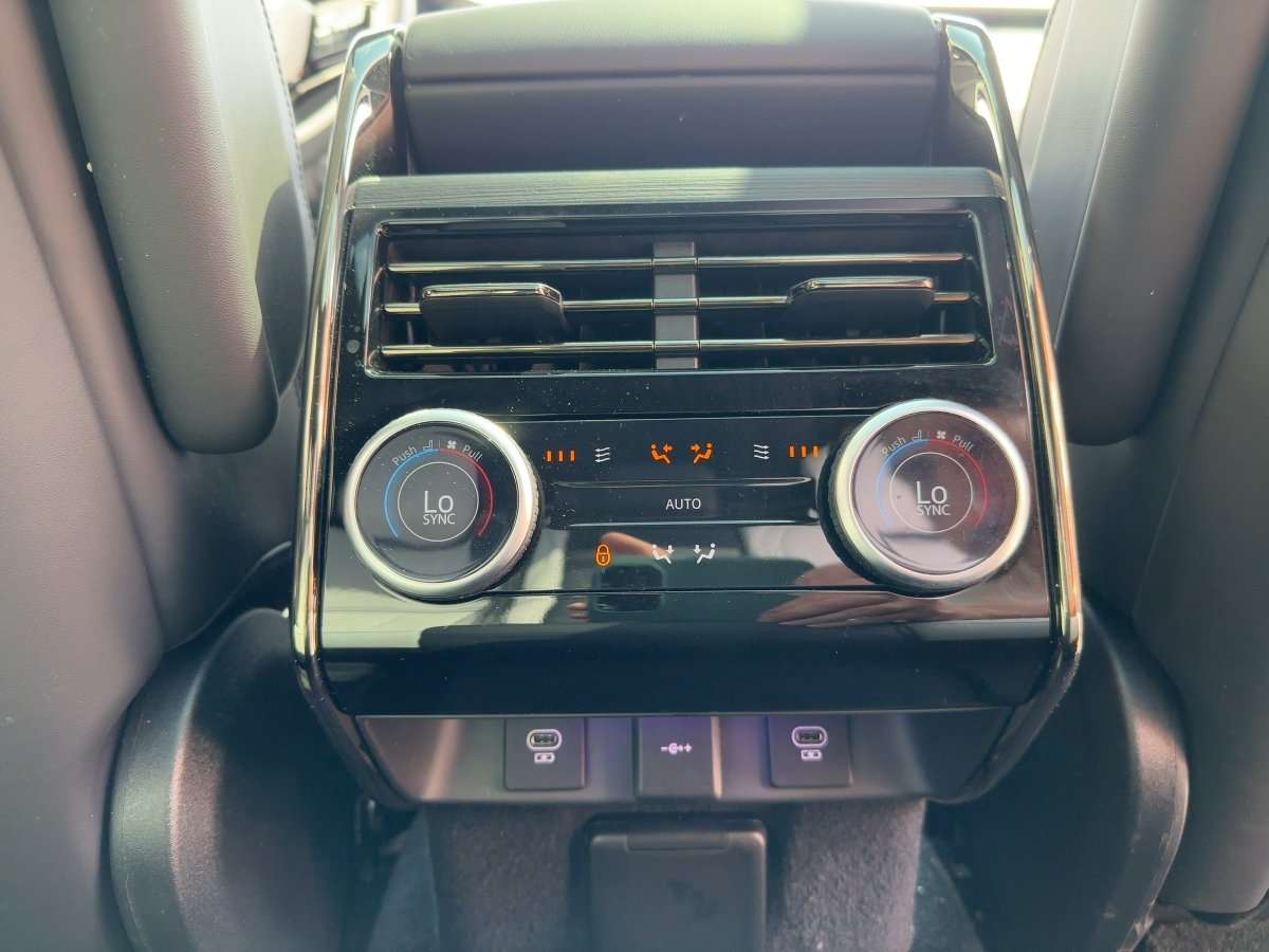 Fahrzeugbild eines Land Rover Range Rover Sport