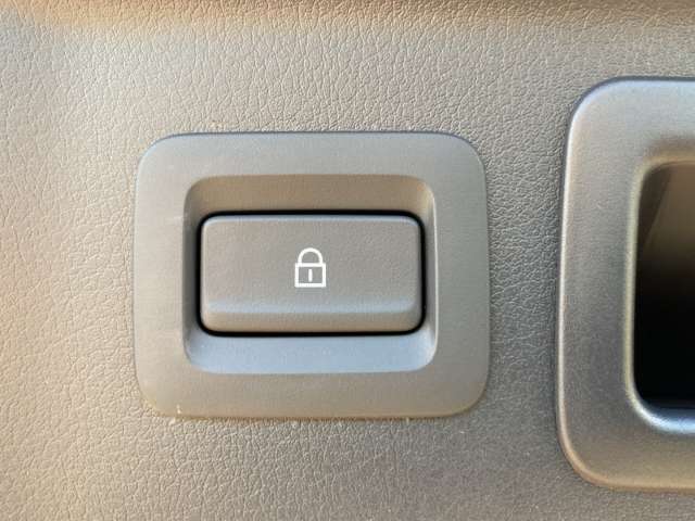 Fahrzeugbild eines Mazda CX-80