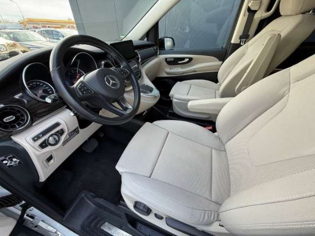 Fahrzeugbild eines Mercedes-Benz V-Klasse