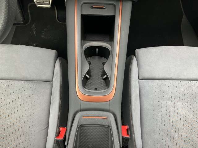 Fahrzeugbild eines CUPRA Born