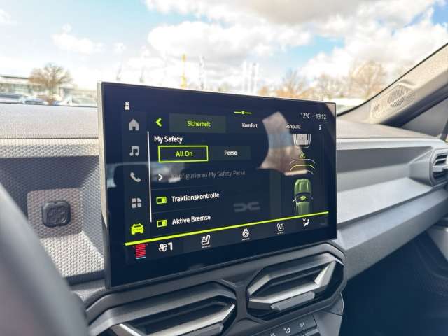 Fahrzeugbild eines Dacia Duster