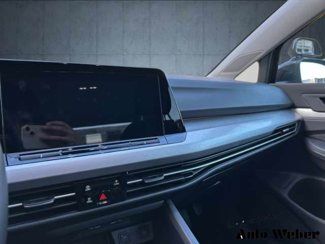 Fahrzeugbild eines Volkswagen Golf