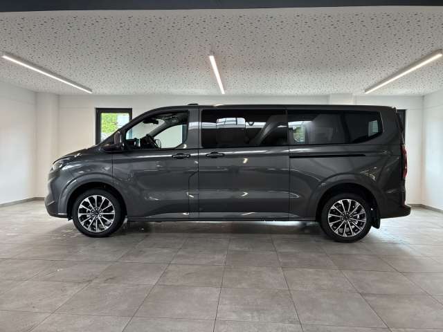 Fahrzeugbild eines Ford Tourneo Custom