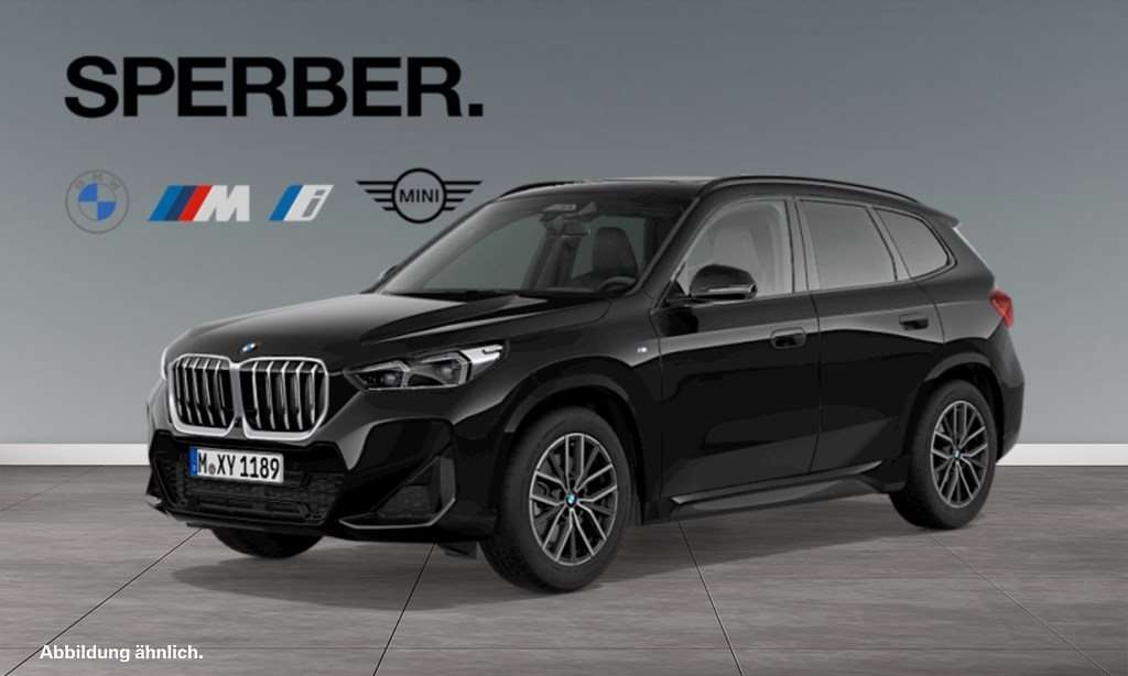 Fahrzeugbild eines BMW X1