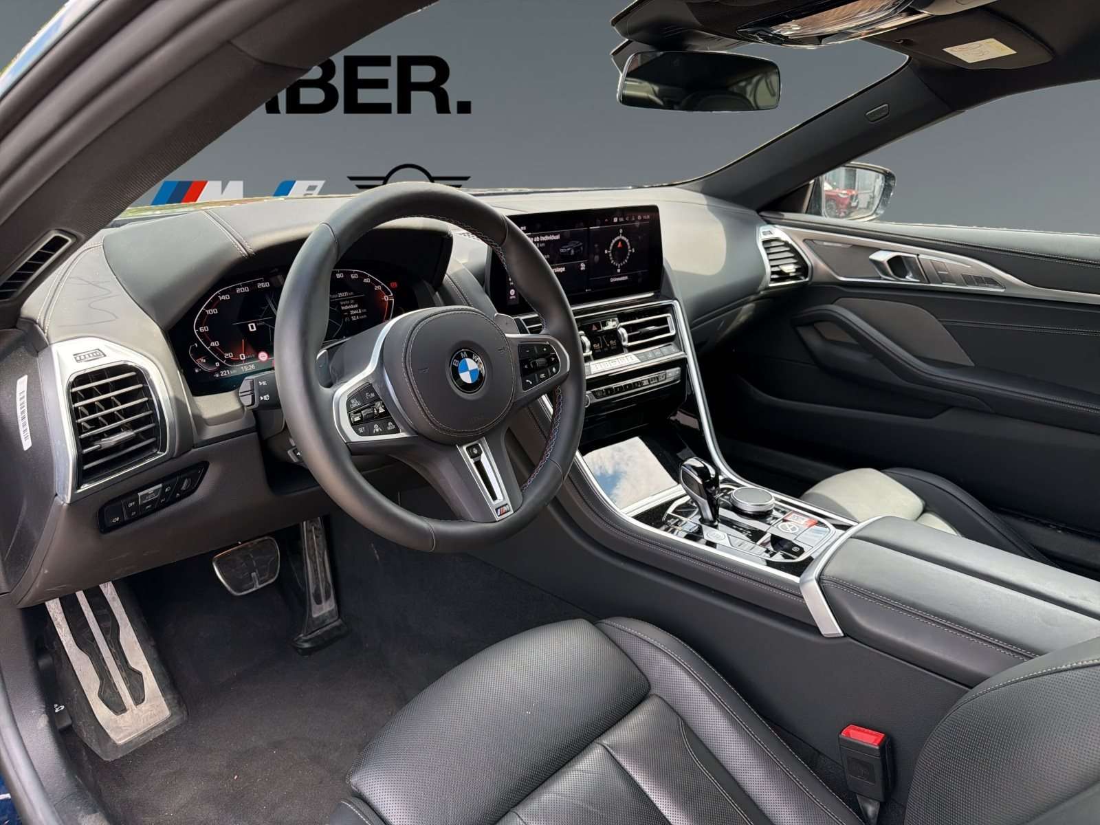 Fahrzeugbild eines BMW 8er-Reihe