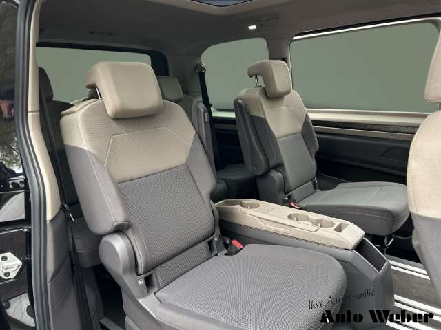 Fahrzeugbild eines Volkswagen Multivan