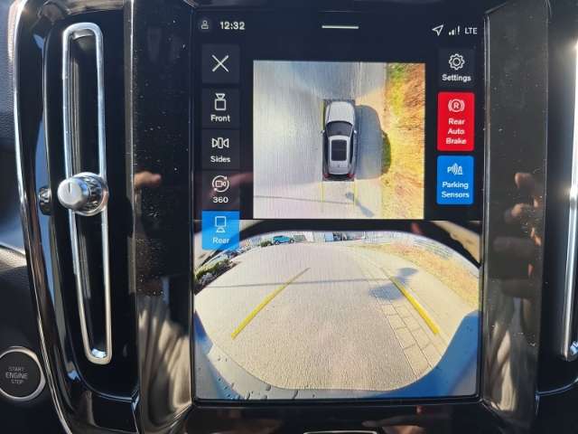 Fahrzeugbild eines Volvo XC40