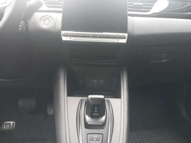 Fahrzeugbild eines Mitsubishi Grandis