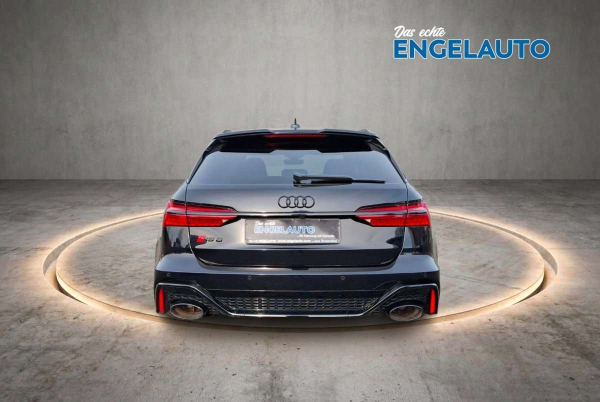 Fahrzeugbild eines Audi RS6