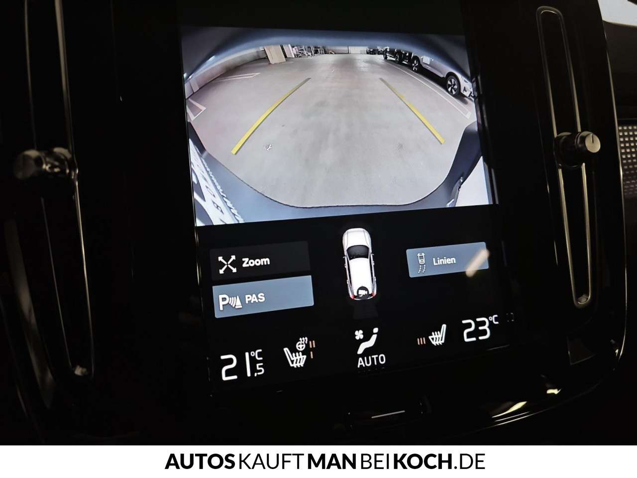 Fahrzeugbild eines Volvo XC40