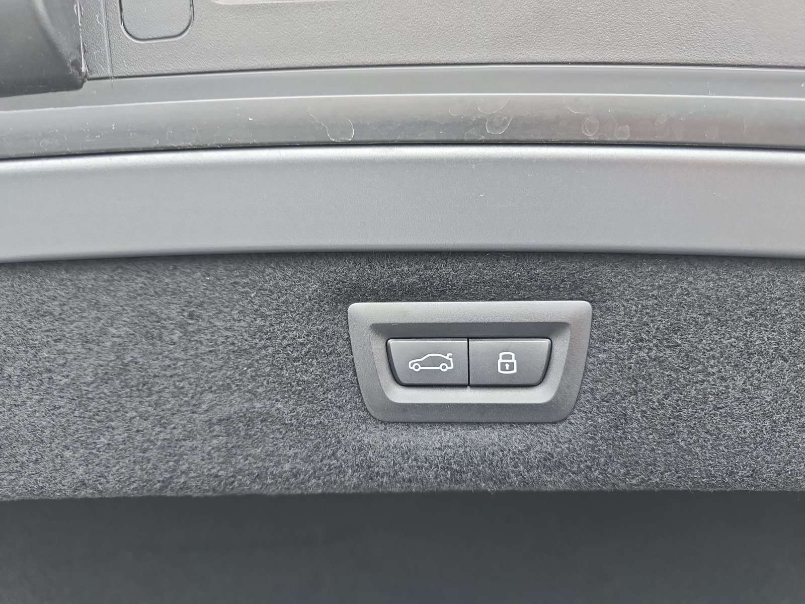 Fahrzeugbild eines BMW 8er-Reihe