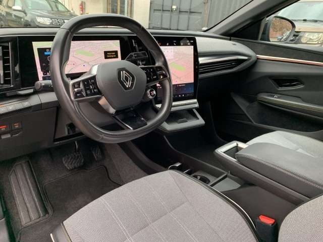 Fahrzeugbild eines Renault Megane E-TECH