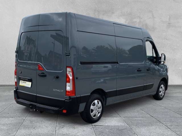 Fahrzeugbild eines Renault Master