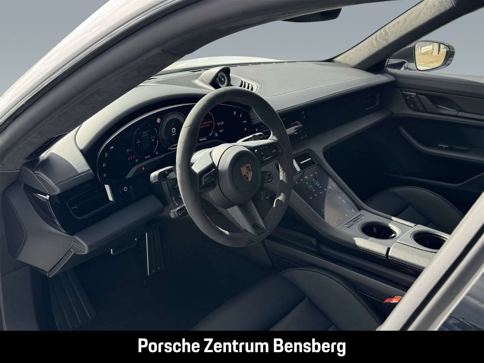 Fahrzeugbild eines Porsche Taycan