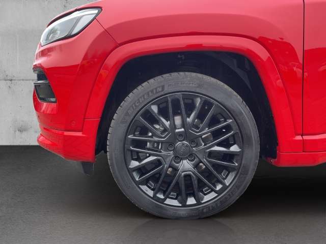 Fahrzeugbild eines Jeep Compass