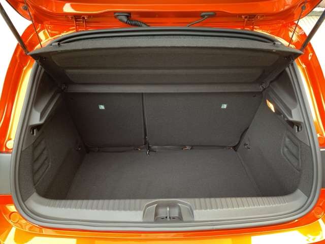 Fahrzeugbild eines Renault Clio