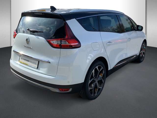 Fahrzeugbild eines Renault Grand Scénic