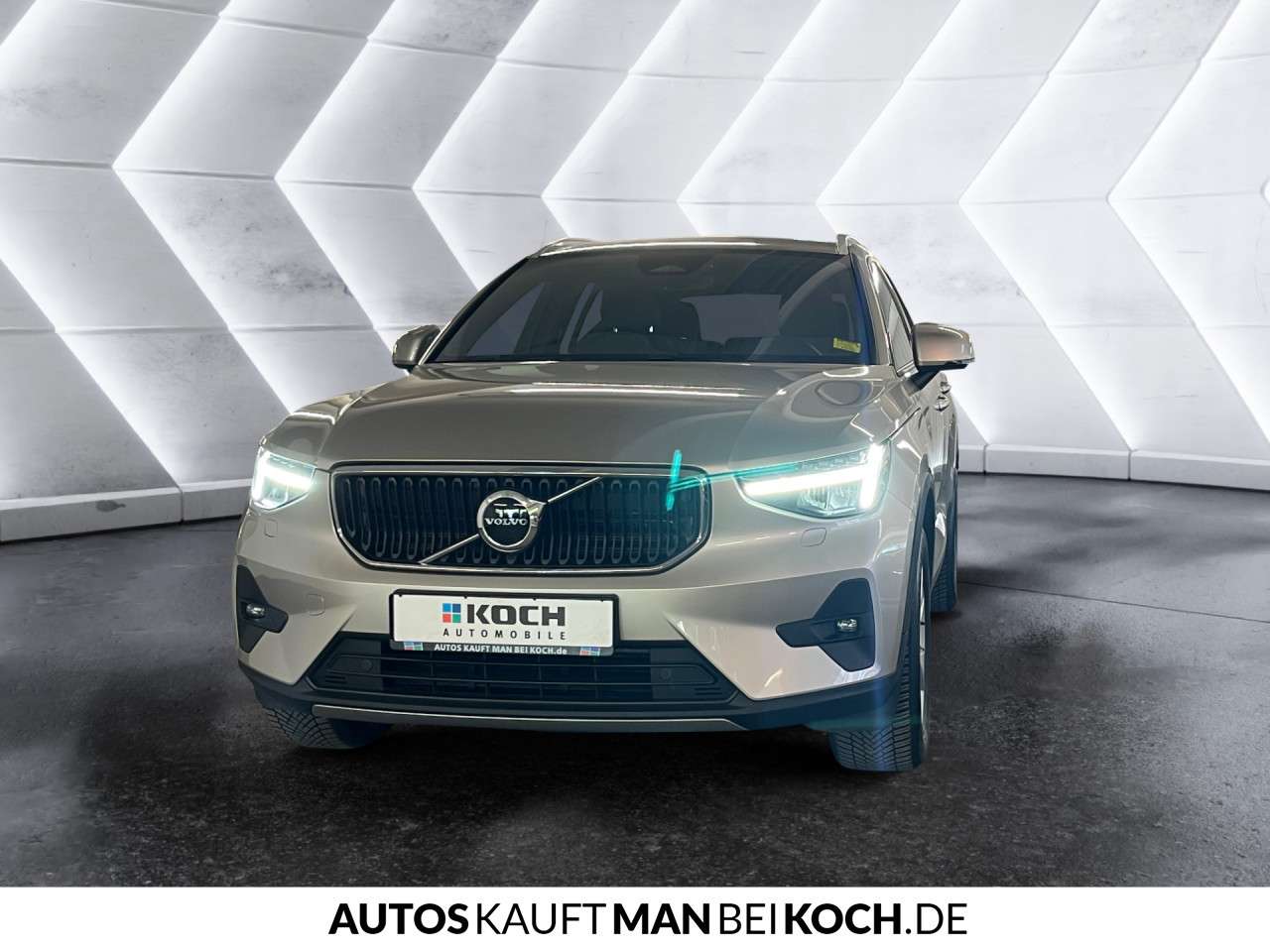 Fahrzeugbild eines Volvo XC40