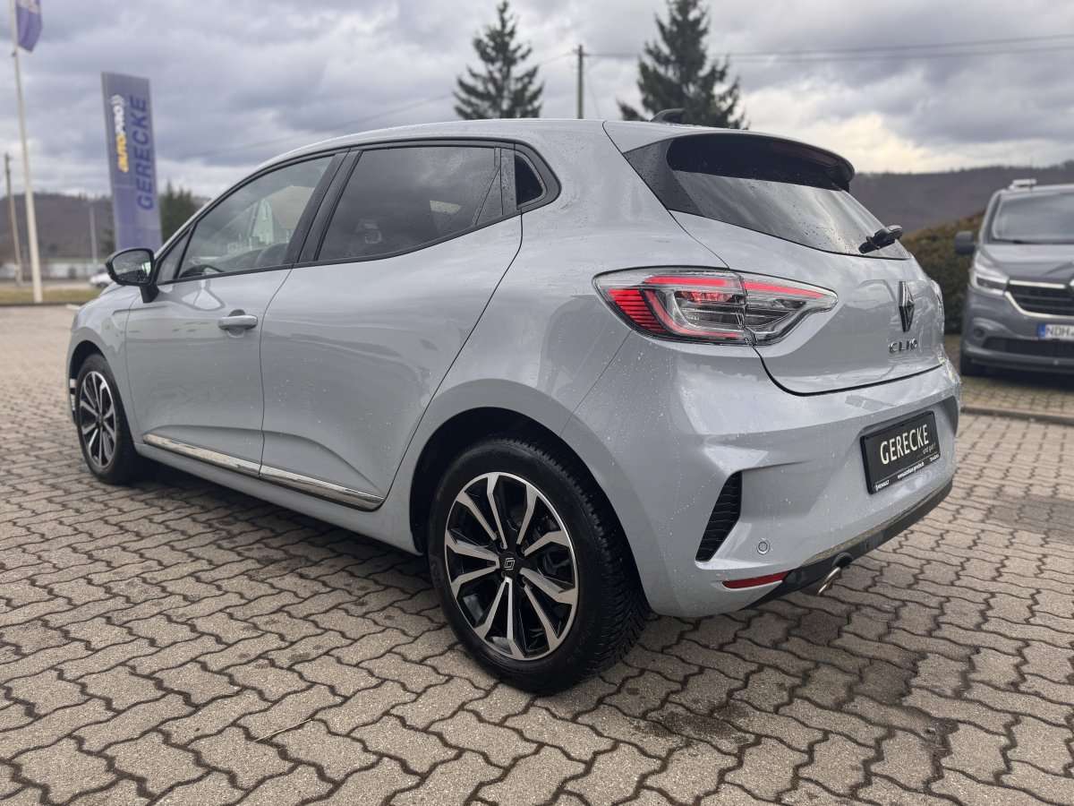 Fahrzeugbild eines Renault Clio