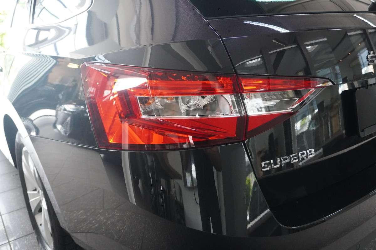 Fahrzeugbild eines Skoda Superb