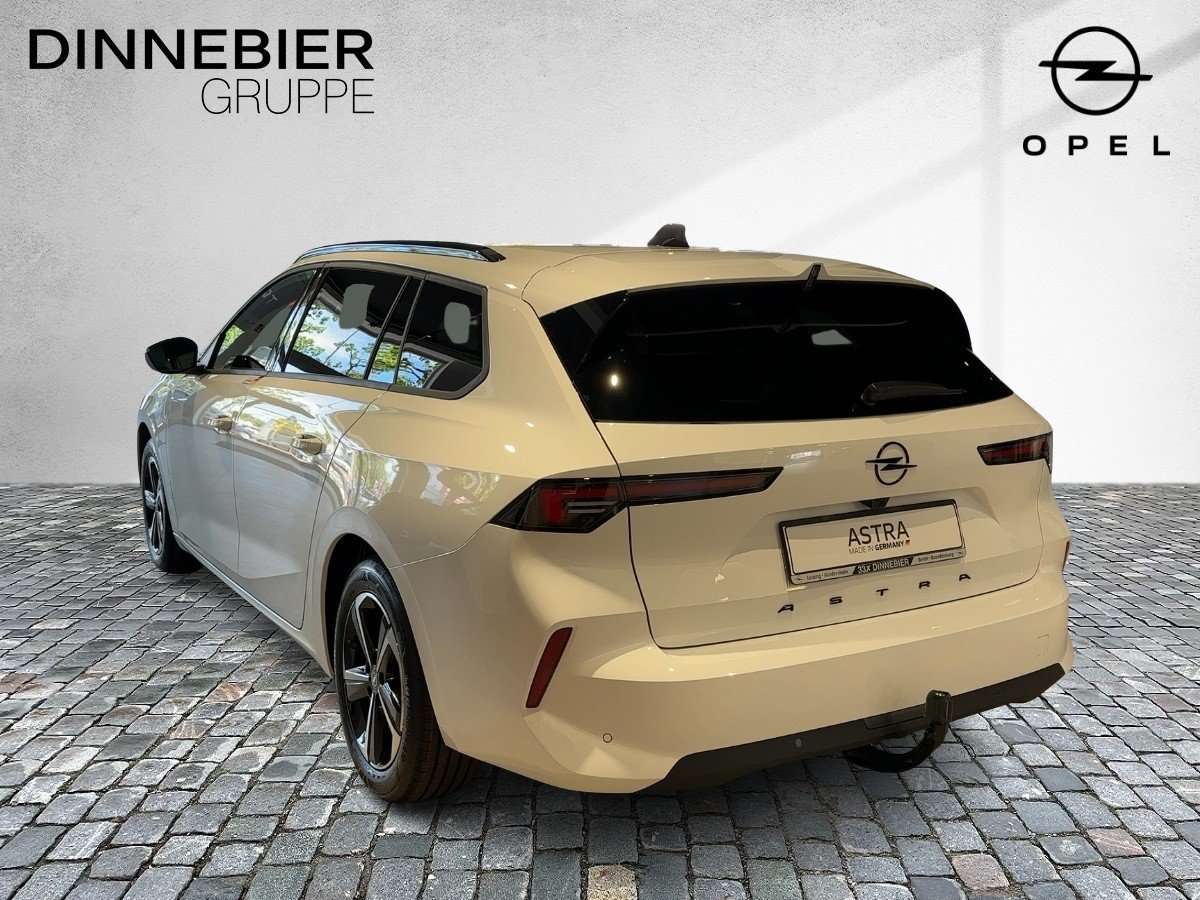 Fahrzeugbild eines Opel Astra
