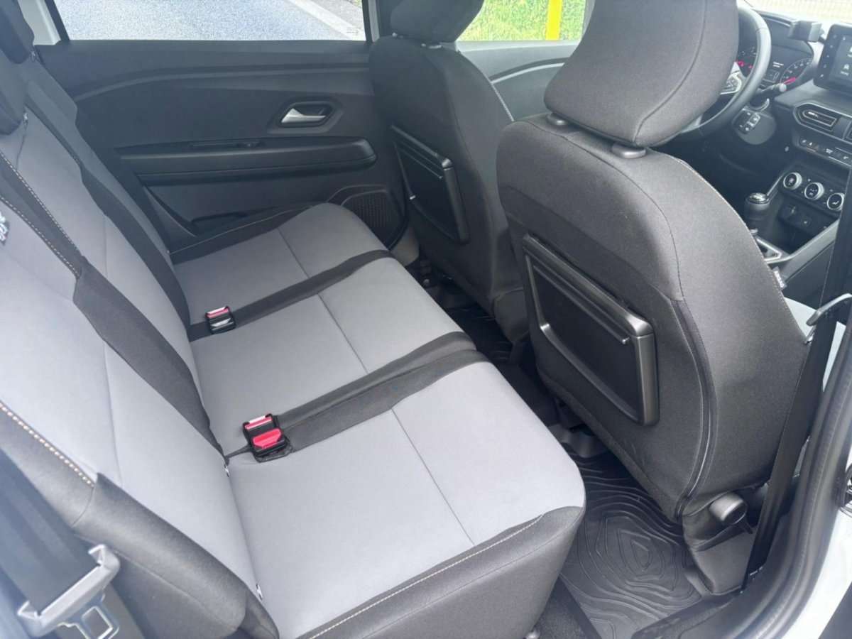 Fahrzeugbild eines Dacia Jogger