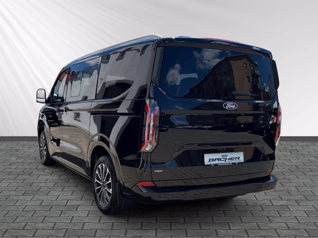 Fahrzeugbild eines Ford Tourneo Custom