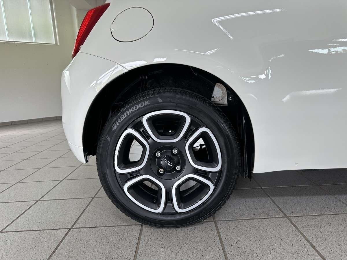 Fahrzeugbild eines Fiat 500