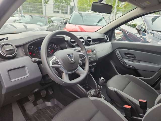 Fahrzeugbild eines Dacia Duster