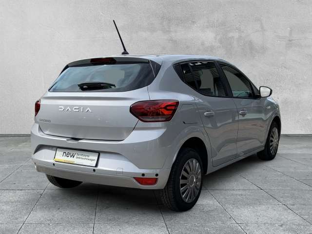 Fahrzeugbild eines Dacia Sandero