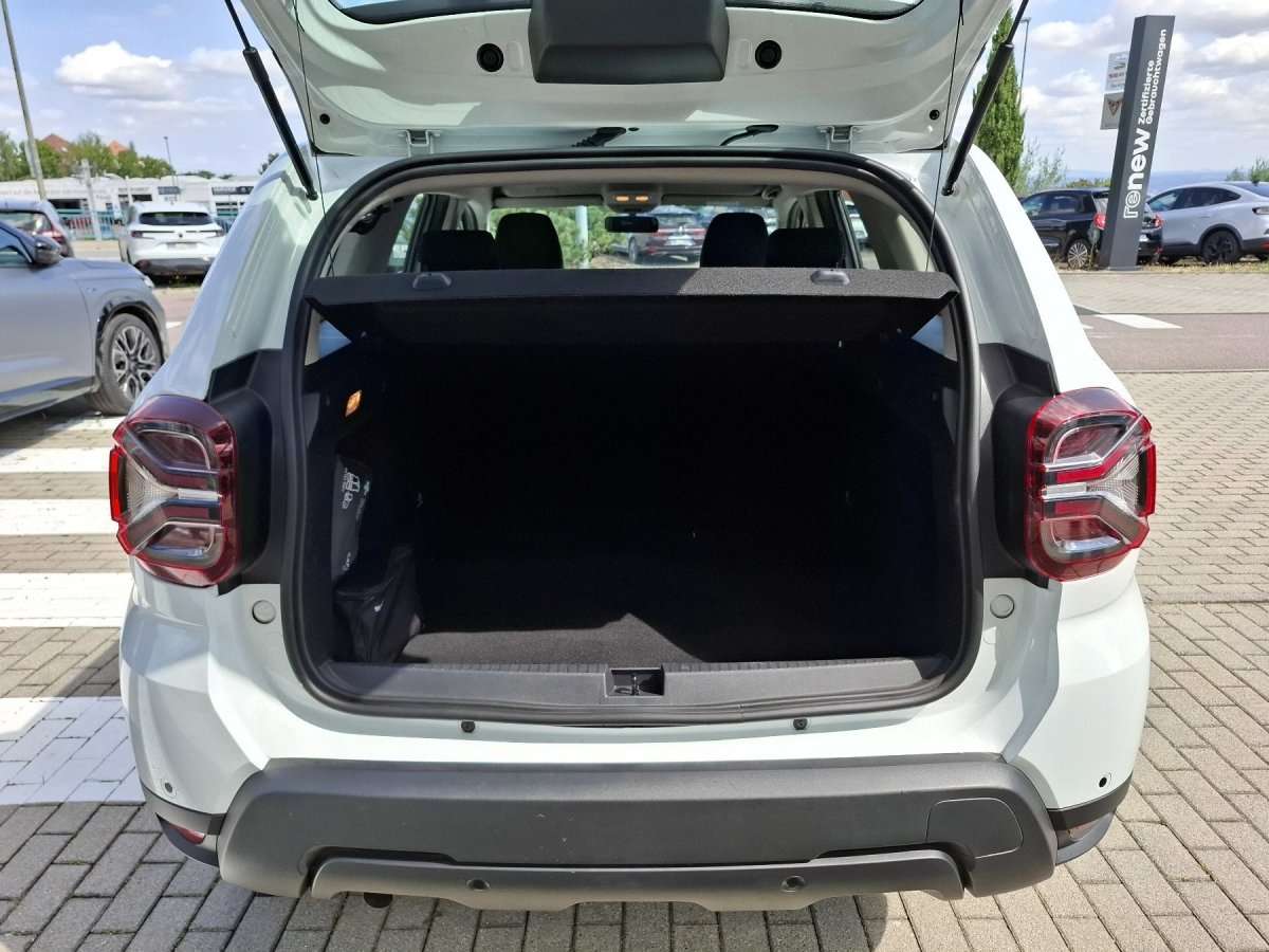 Fahrzeugbild eines Dacia Duster