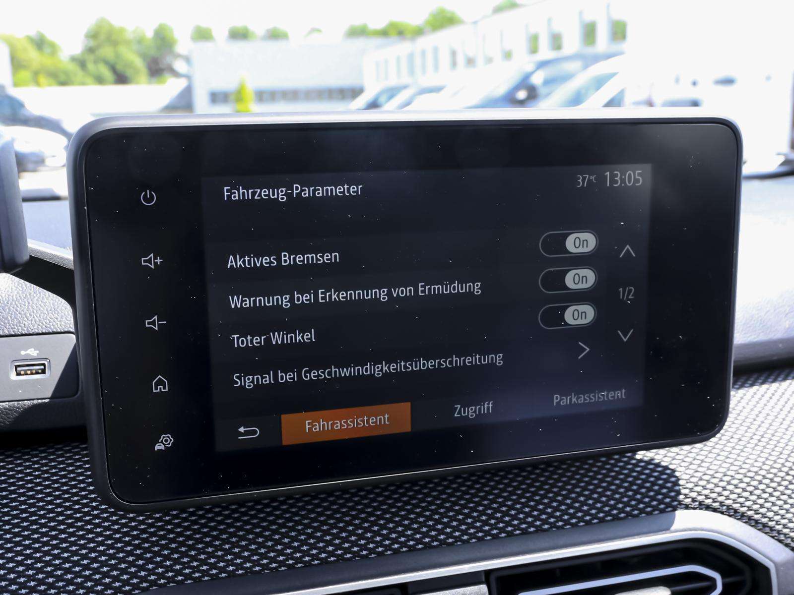 Fahrzeugbild eines Dacia Sandero