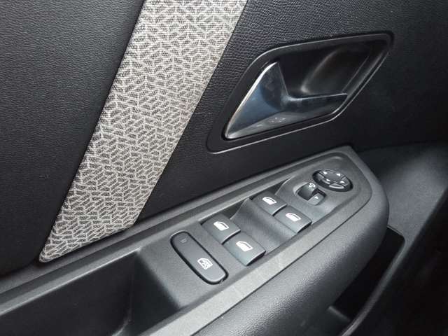 Fahrzeugbild eines Citroën C4