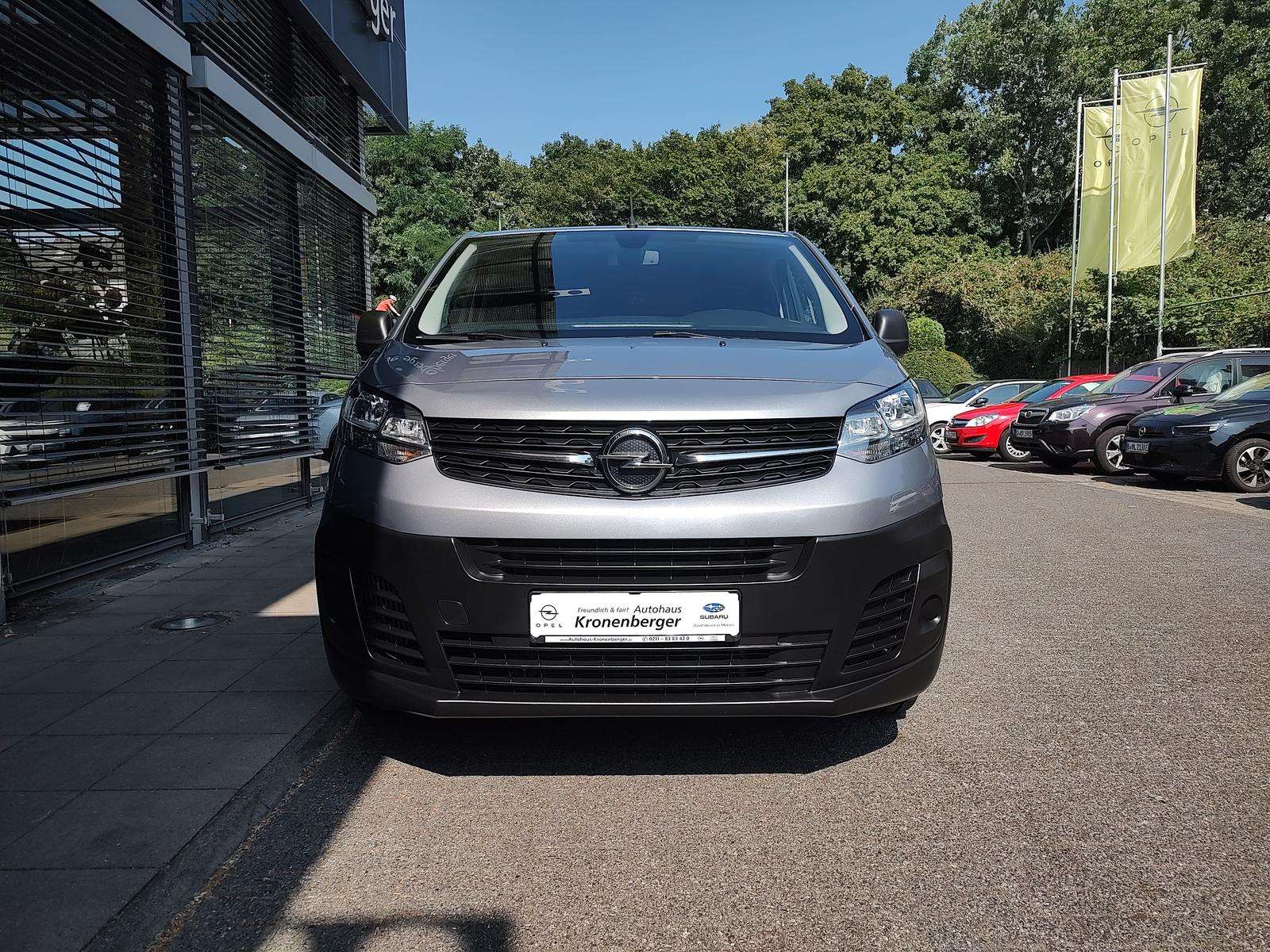 Fahrzeugbild eines Opel Vivaro