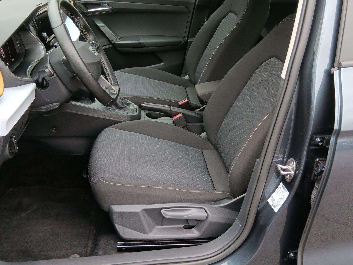 Fahrzeugbild eines SEAT Ibiza