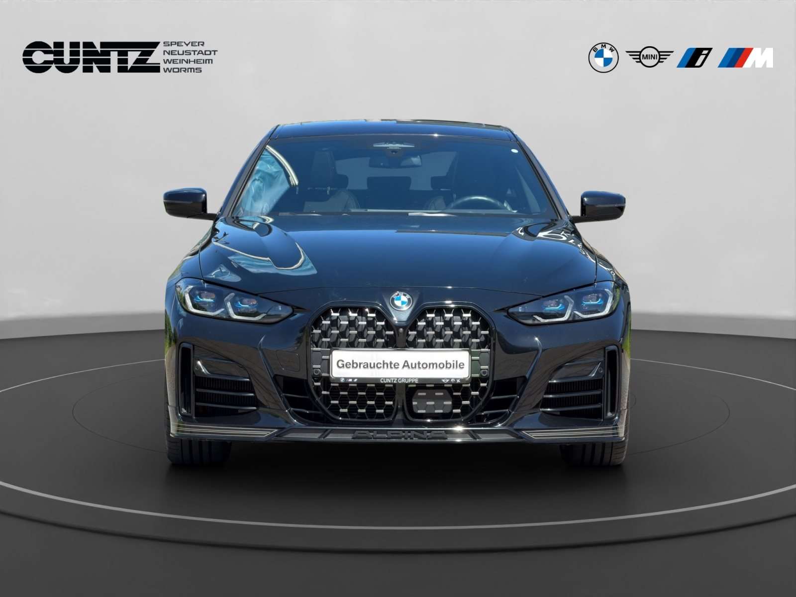 Fahrzeugbild eines Alpina B4
