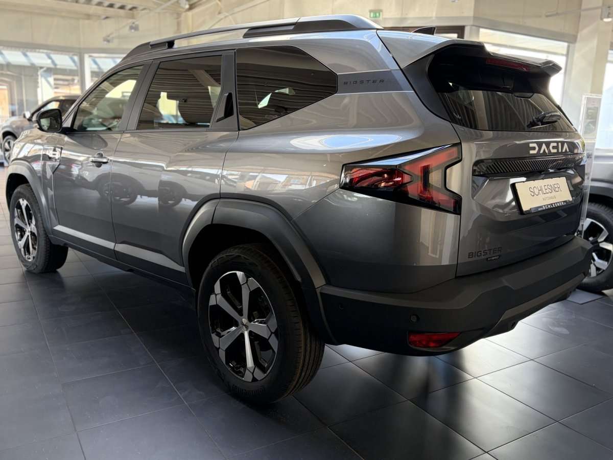 Fahrzeugbild eines Dacia Bigster