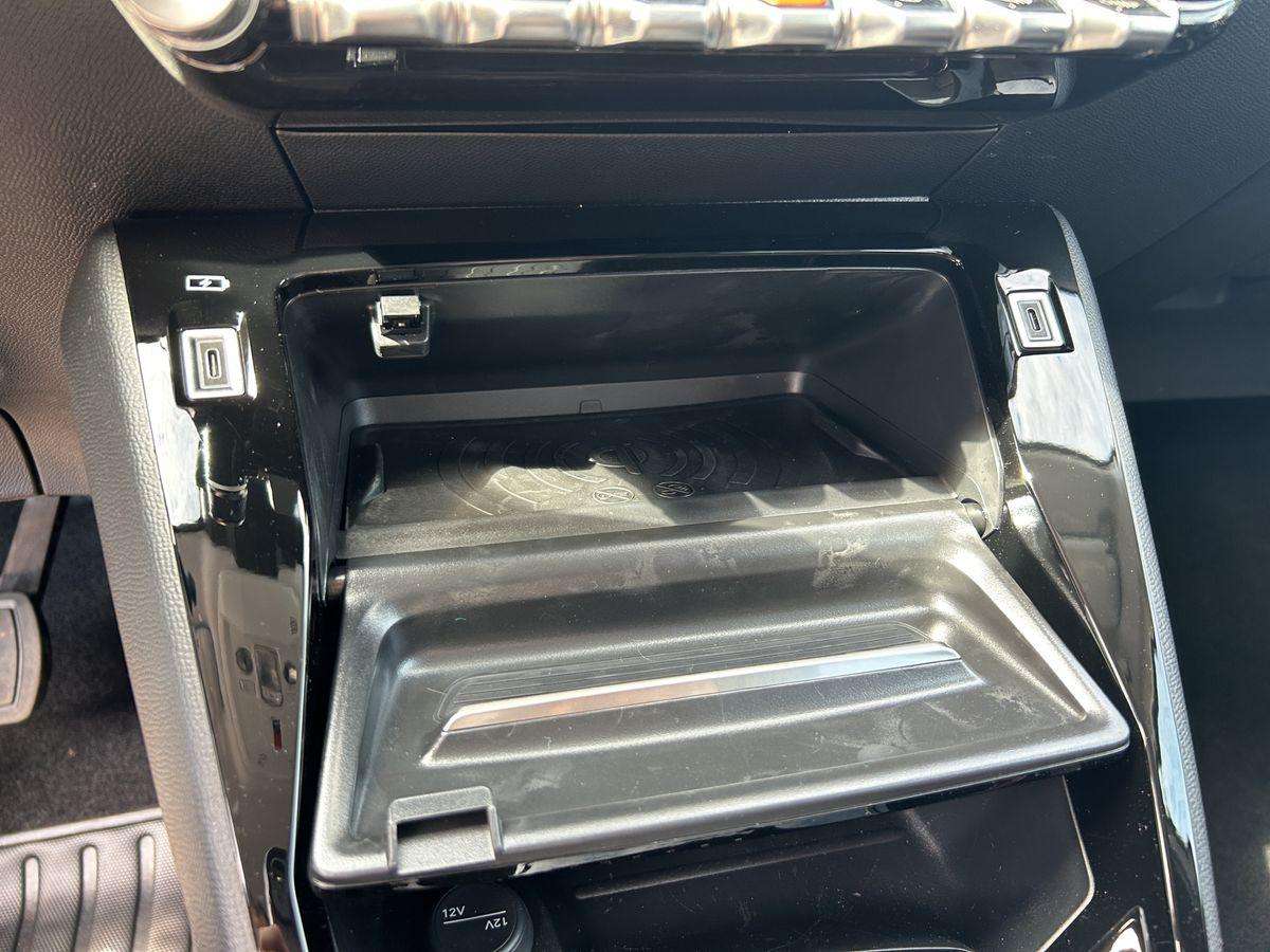 Fahrzeugbild eines Peugeot 208