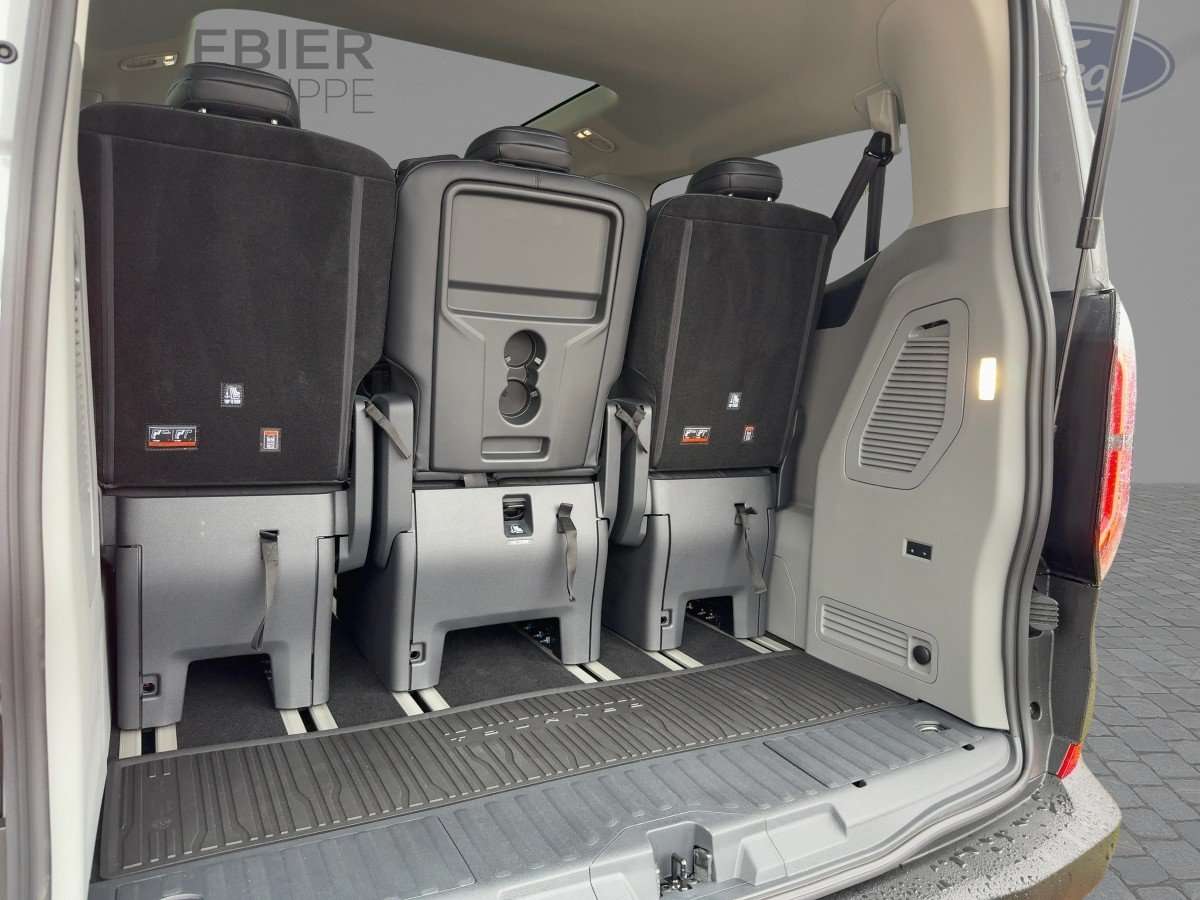 Fahrzeugbild eines Ford Tourneo Custom