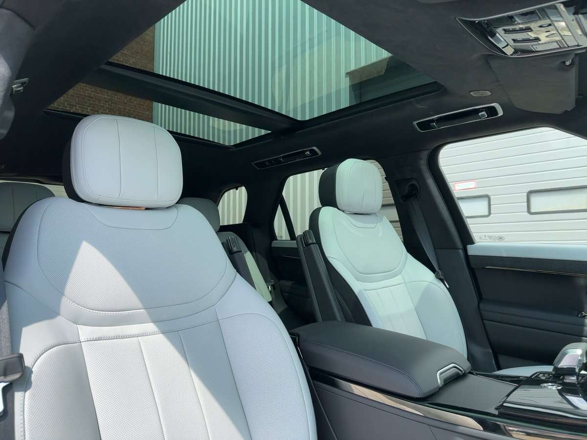 Fahrzeugbild eines Land Rover Range Rover Sport