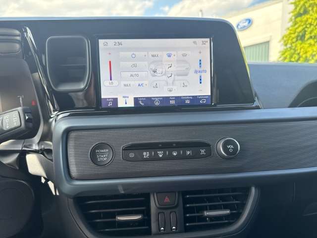 Fahrzeugbild eines Ford Tourneo Courier