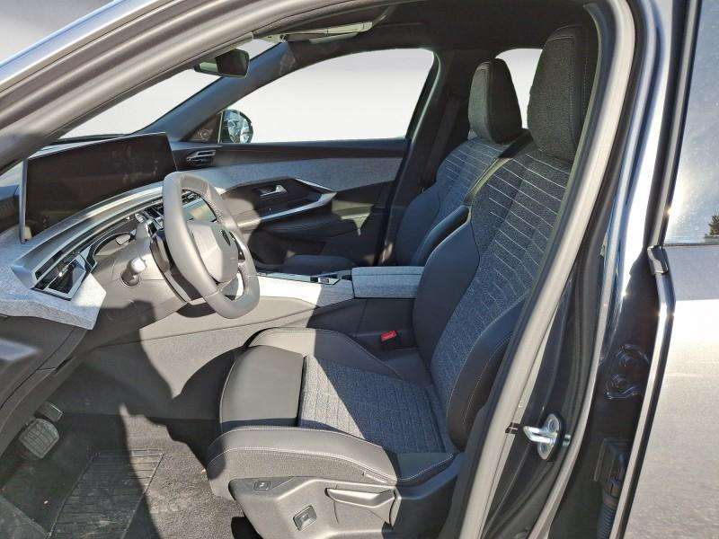 Fahrzeugbild eines Peugeot 3008