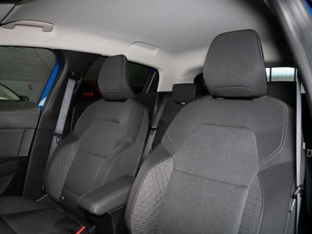 Fahrzeugbild eines Renault Clio