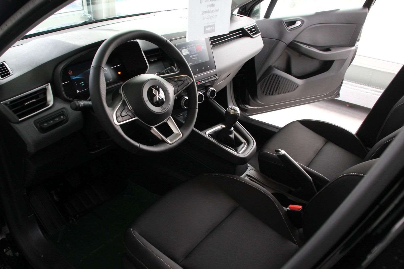 Fahrzeugbild eines Mitsubishi Colt