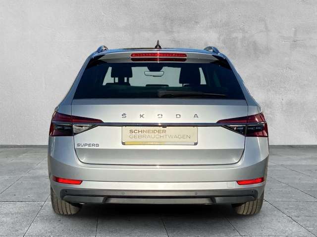 Fahrzeugbild eines Skoda Superb